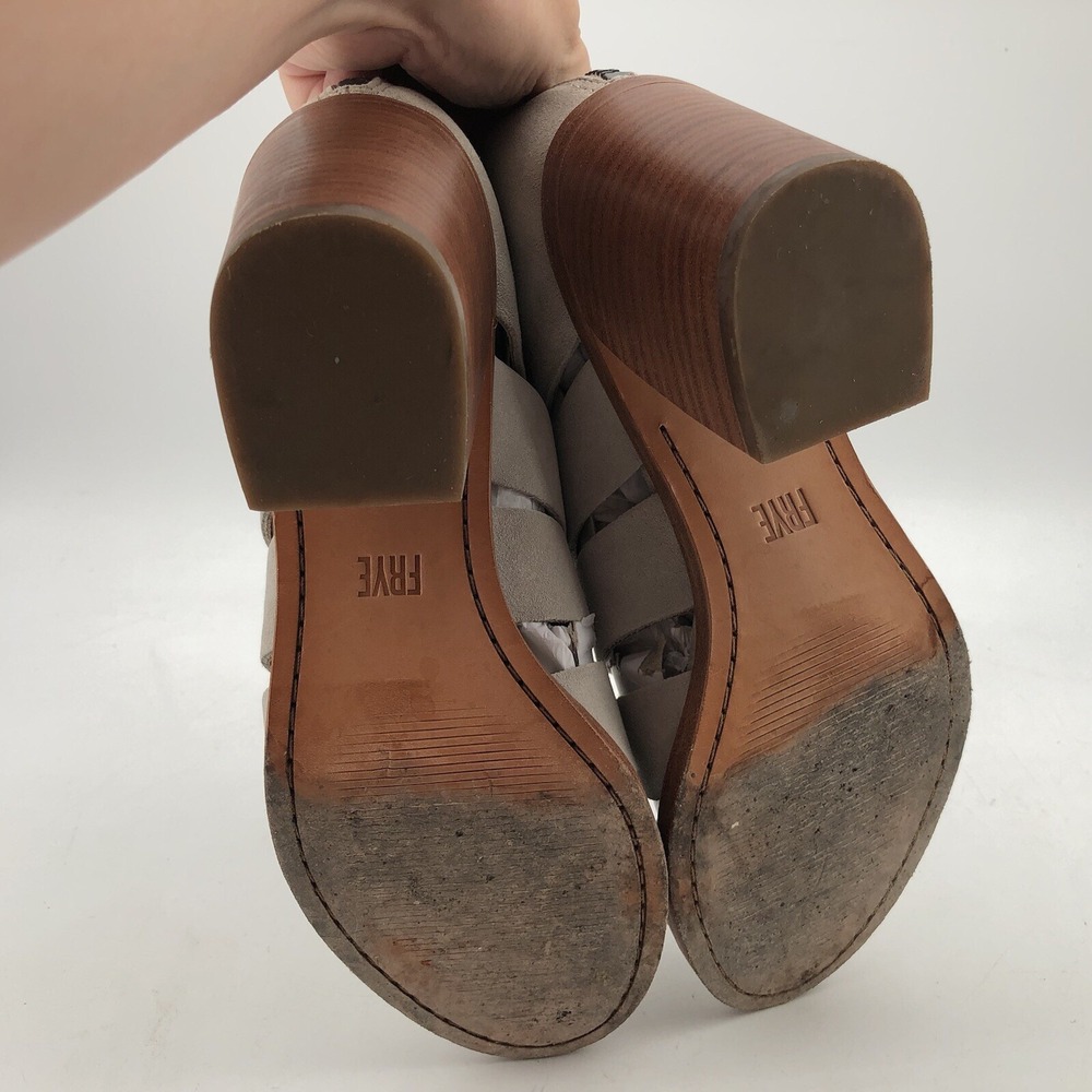 Frye Tash Cut Out Bootie Size 8.5 Sandal Milkshake Beige Gray Suede - Picture 9 of 10